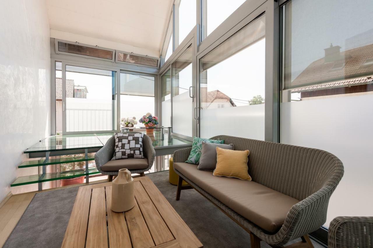 Rozna Dolina Apartment Любляна Екстериор снимка